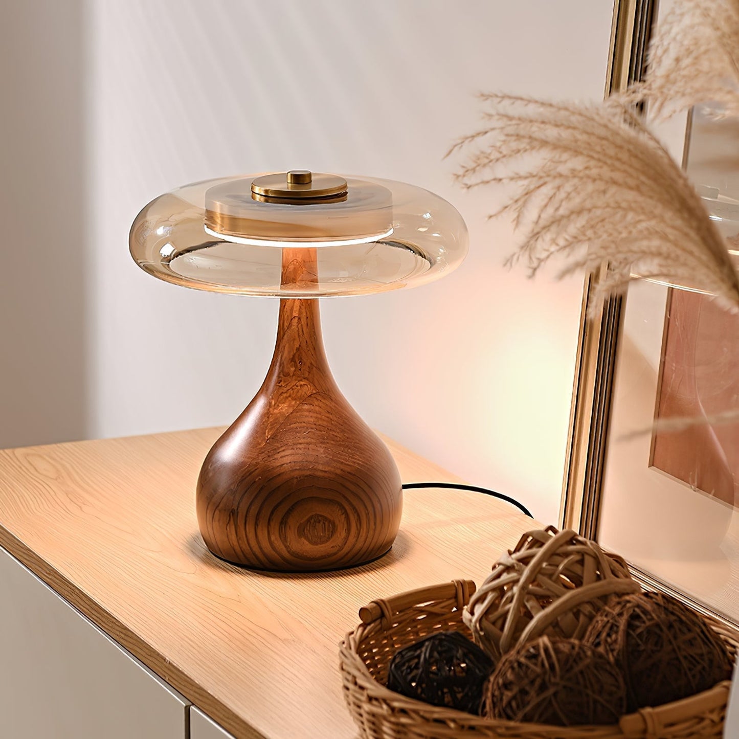 Vancorim | Japandi Gebogen Hout Amber Glas Tafellamp