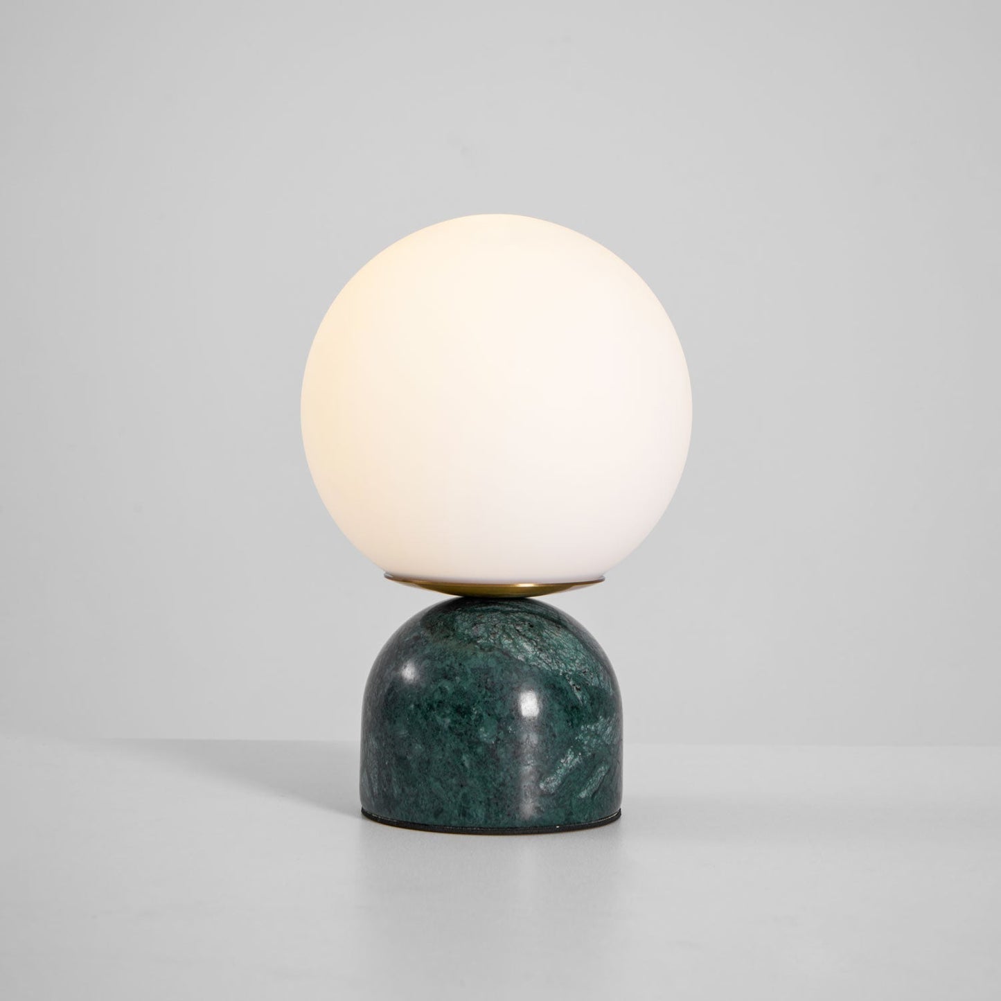 Kendroct | Minimalistische Lichtgevende Bol Accent Tafellamp