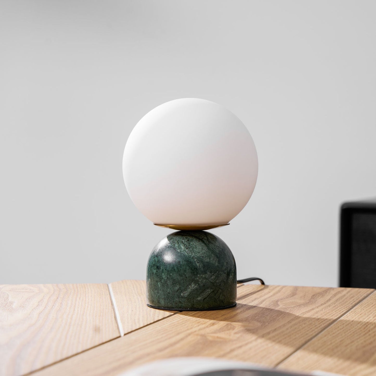 Kendroct | Minimalistische Lichtgevende Bol Accent Tafellamp