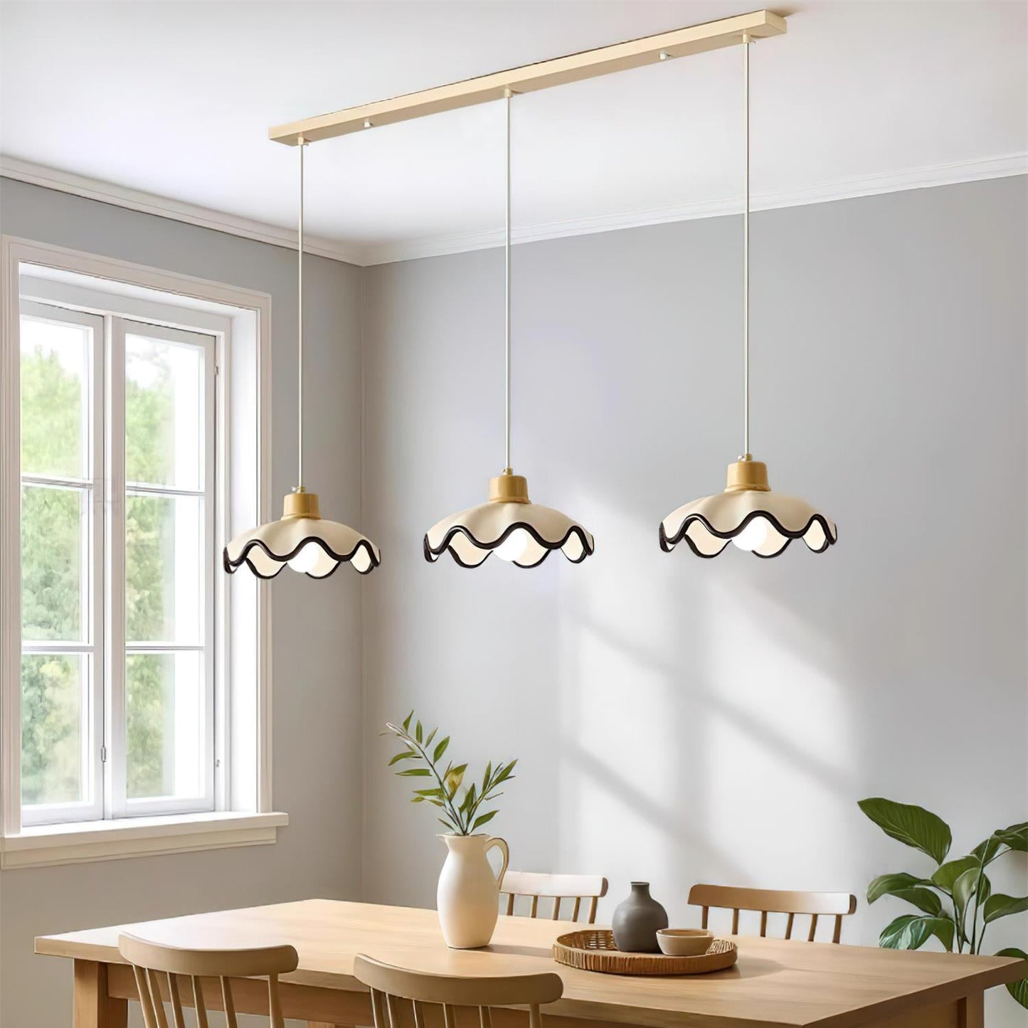 Lythir | Geplooide Schelp Silhouet Gearticuleerde Hars Hanglamp