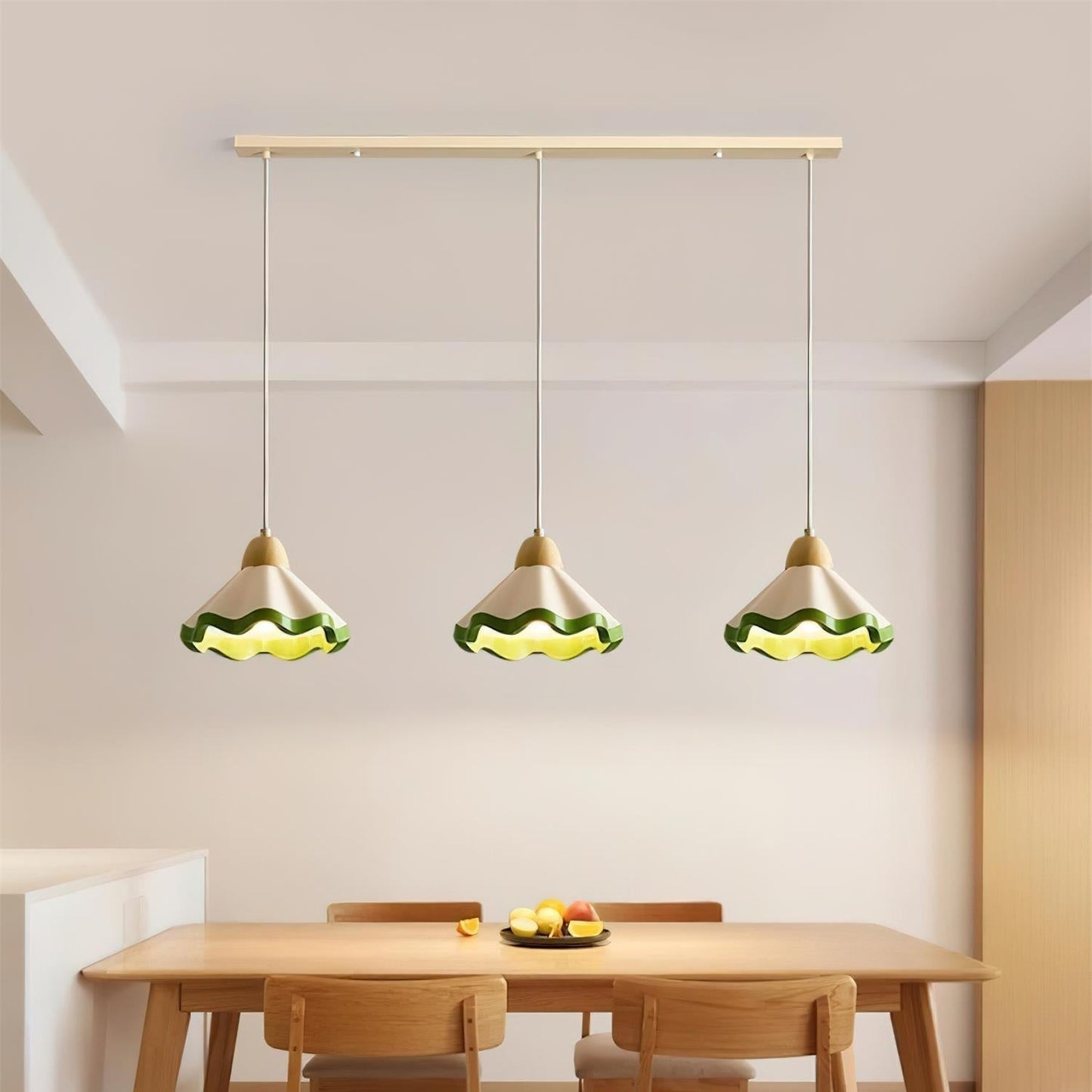 Lythir | Geplooide Schelp Silhouet Gearticuleerde Hars Hanglamp