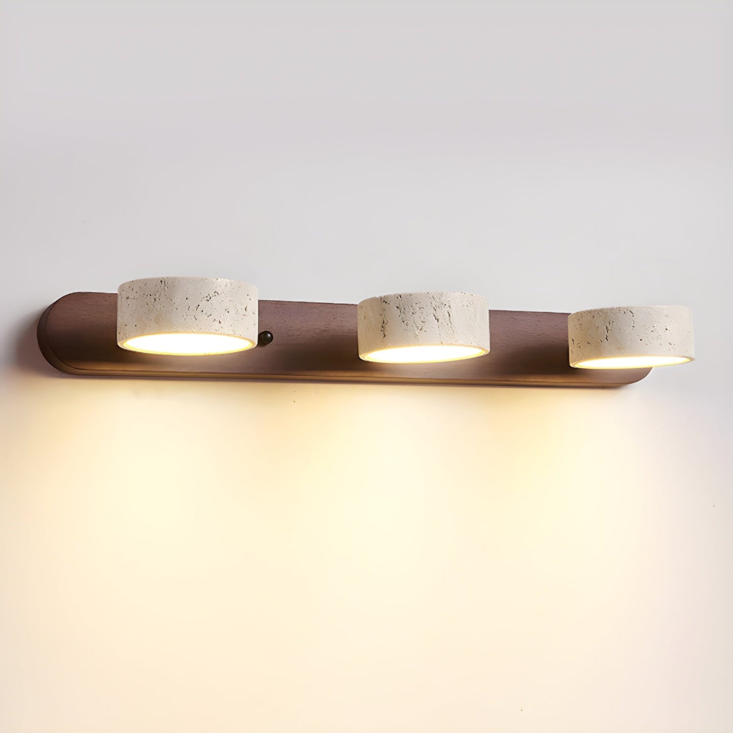Nyxoris | Geometrische Gestructureerde Travertijn Make-up Wandlamp