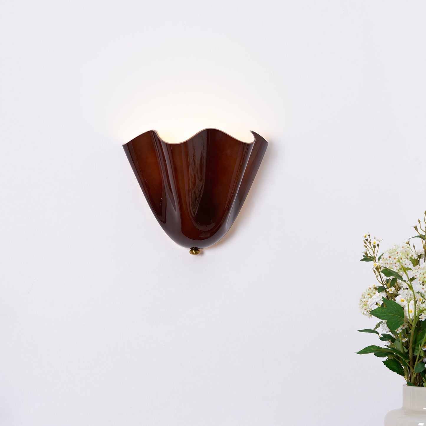 Nivalis | Verfijnde Alabaster Silhouet Wandlamp