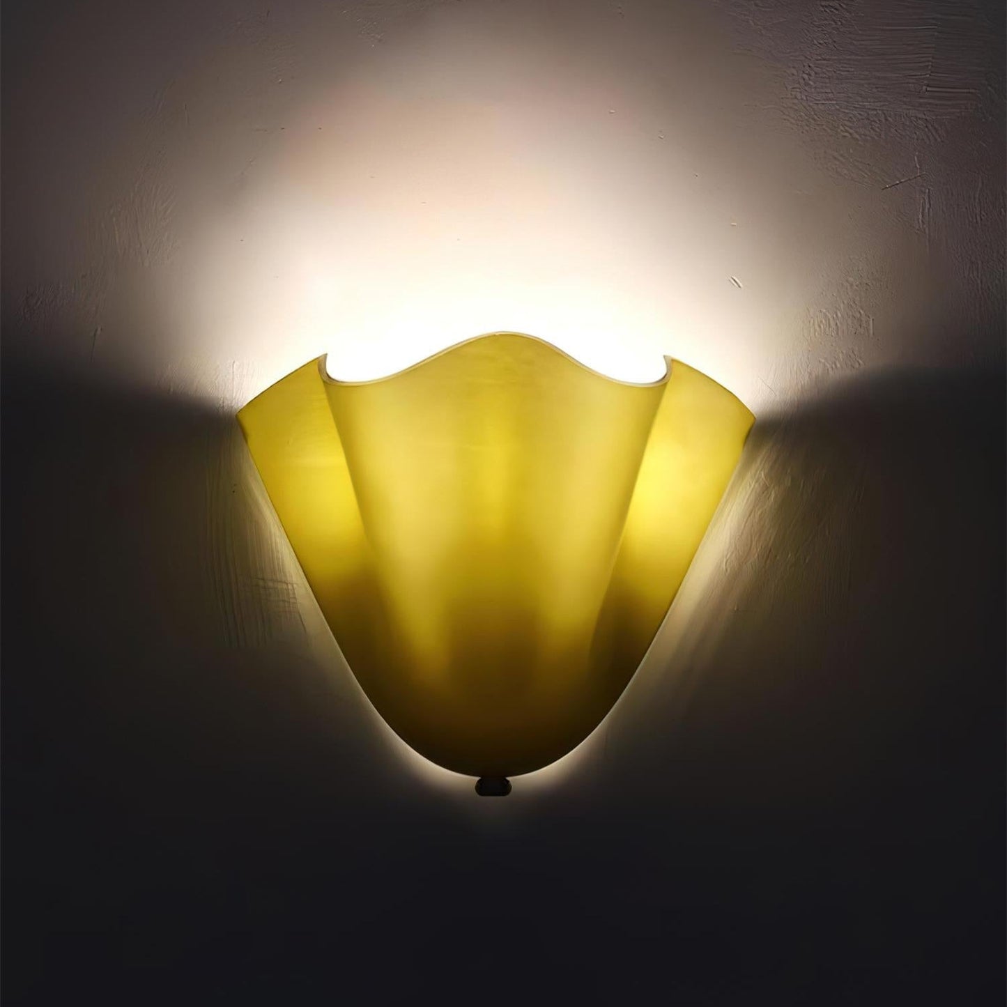 Nivalis | Verfijnde Alabaster Silhouet Wandlamp