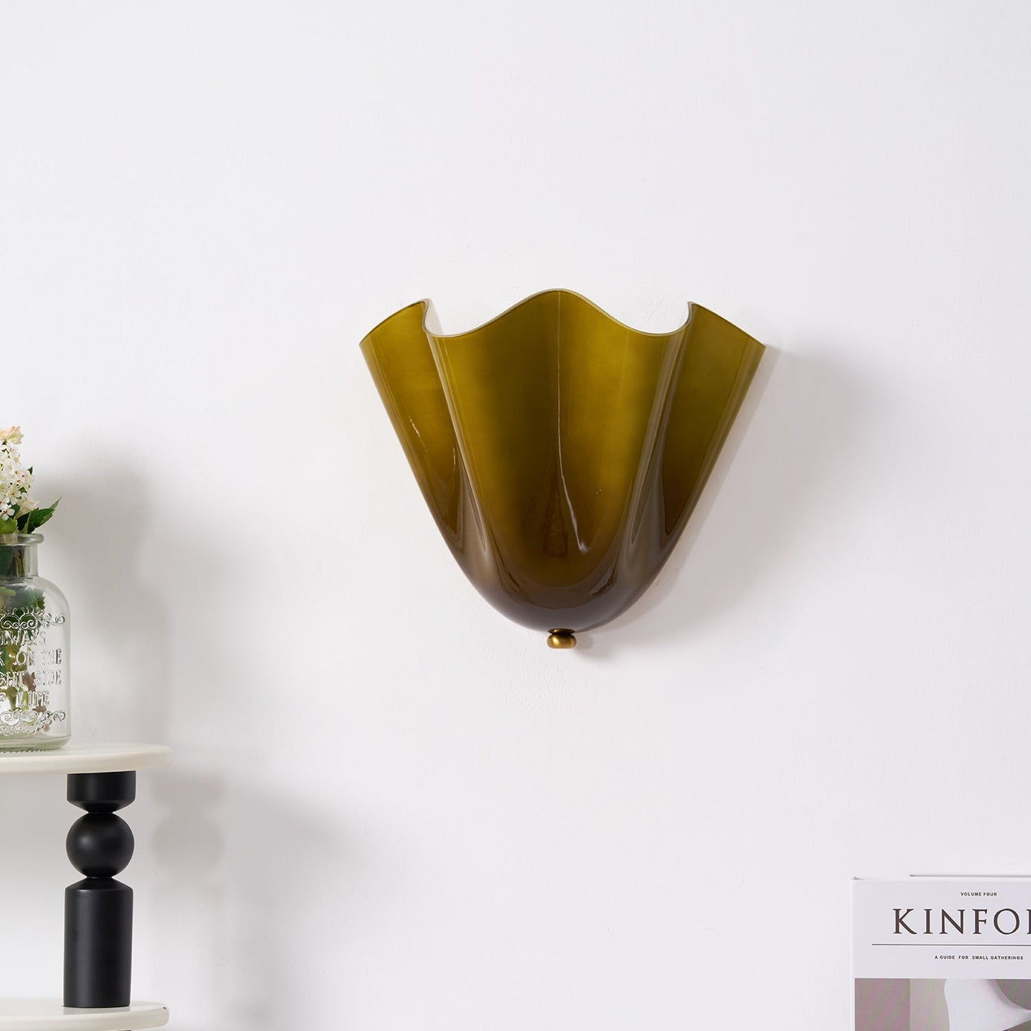 Nivalis | Verfijnde Alabaster Silhouet Wandlamp