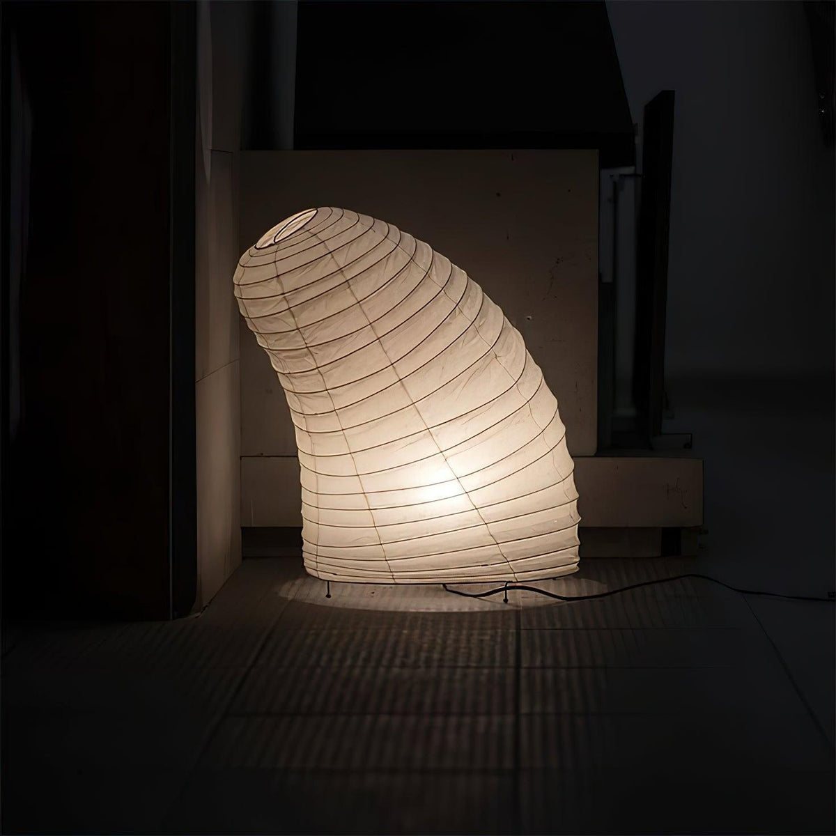 Kryntaleo | Japanse Geribbelde Bamboe Silhouet Oosterse Accent Tafellamp