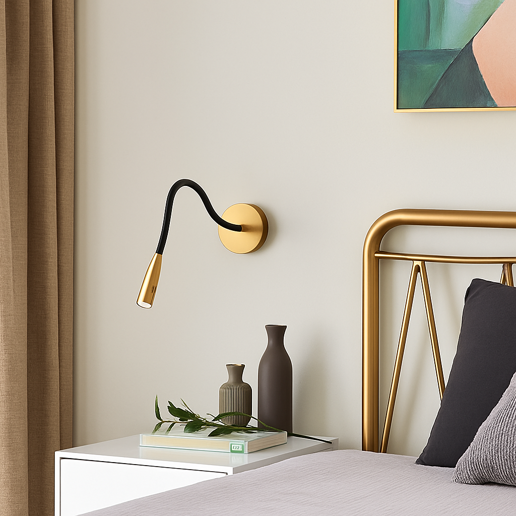 Velvoryn | Minimalistische Verstelbare Stang Moderne Wandkandelaar