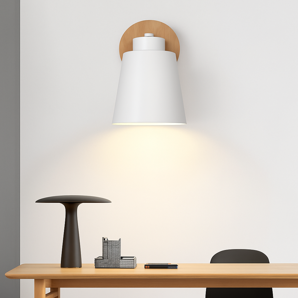 Velmoria | Verstelbare LED Metalen Wandlamp Met Houten Bevestiging