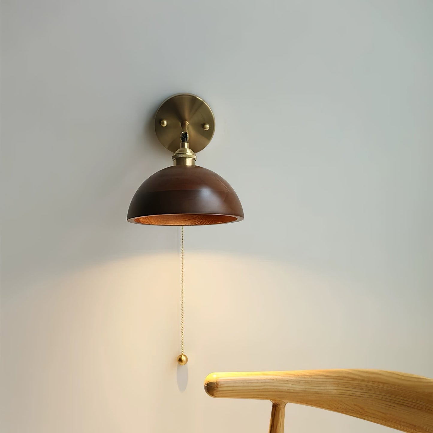 Thorgren | Midcentury Geometrische Kegel Silhouet Houten Wandlamp