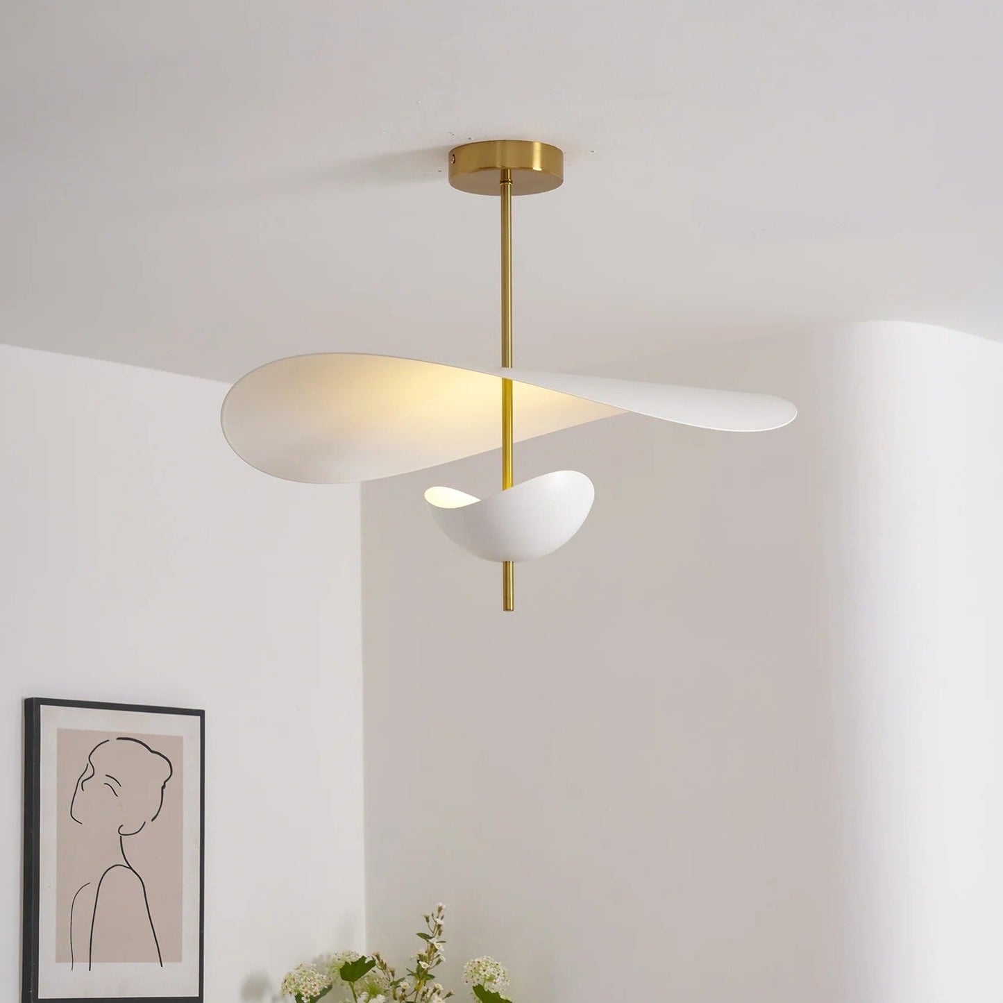 Mythos | Moderne Gelaagde Vloeiende Metalen Bloemblaadjes Hanglamp