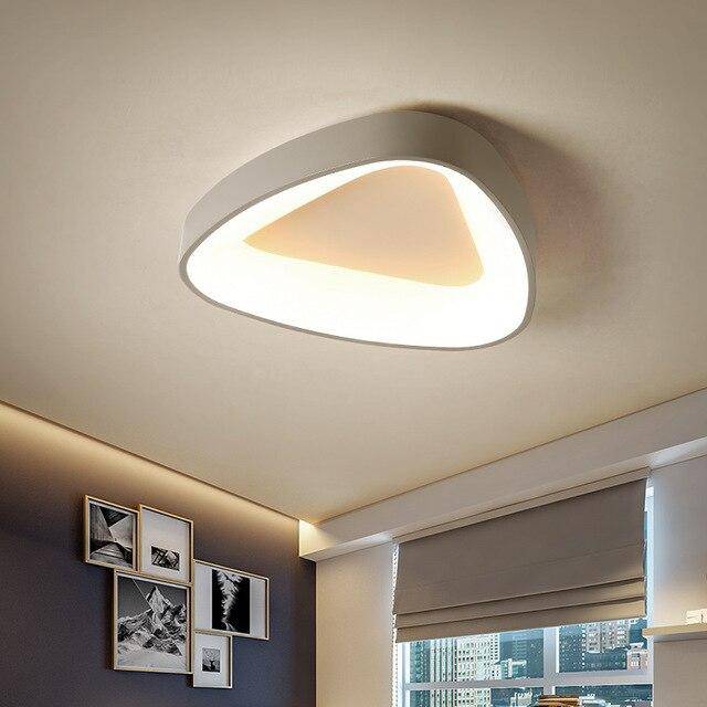 Vaelisom | Geometrische Afgeronde Driehoek Moderne Opbouw Plafondlamp