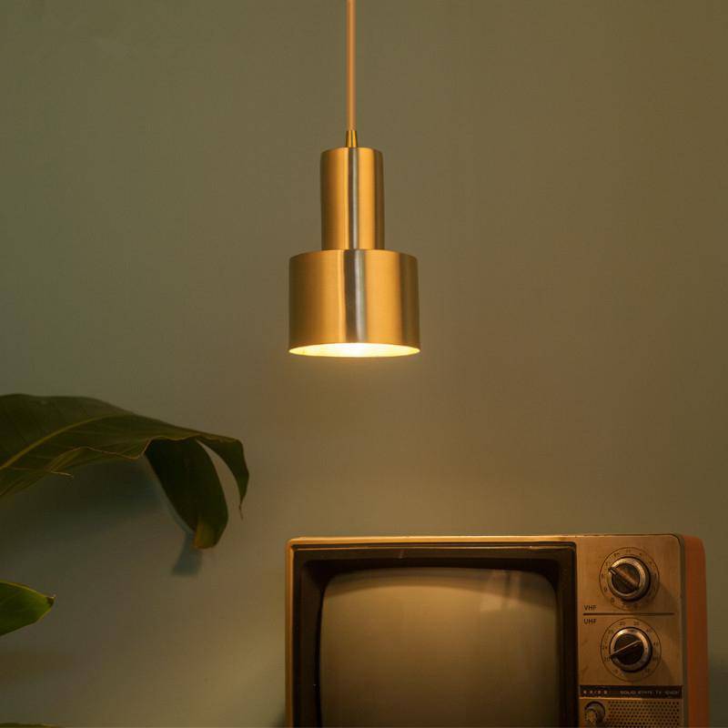 Solistia | Minimalistisch gebogen orbitale frame hanglamp